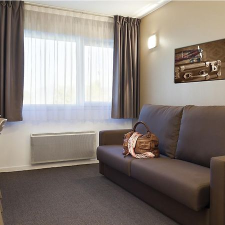 Appart Hotel Annecy Seynod Екстер'єр фото