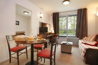 Appart Hotel Annecy Seynod Екстер'єр фото