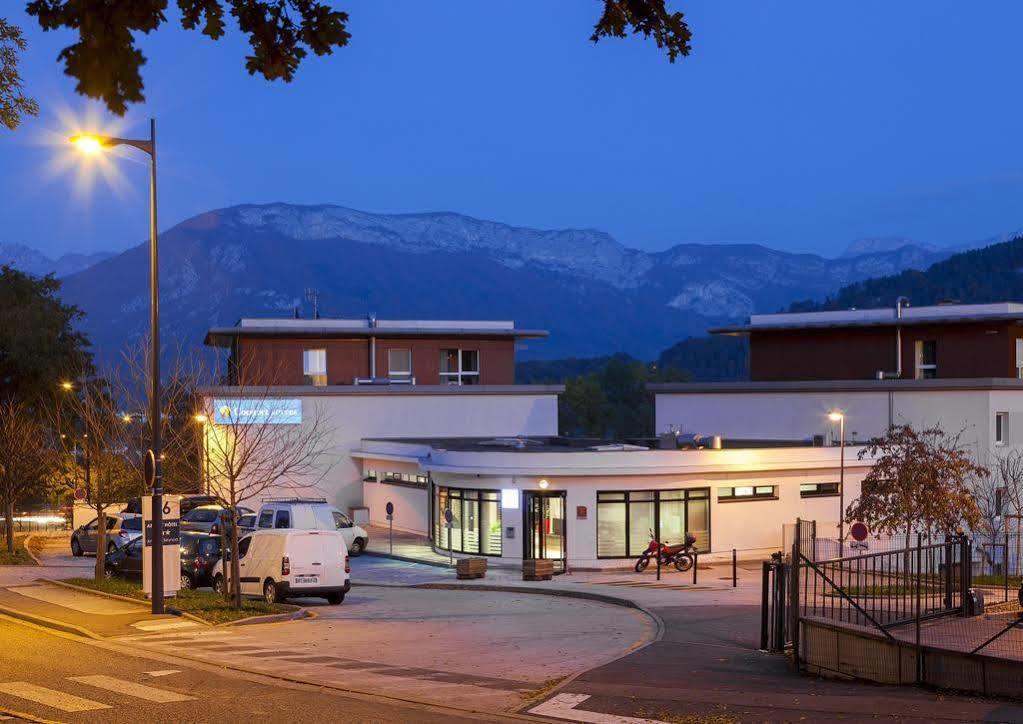 Appart Hotel Annecy Seynod Екстер'єр фото